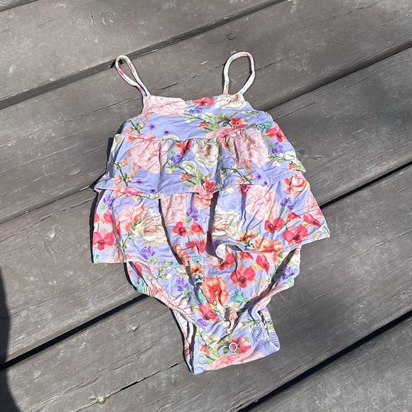 Posh Peanut Bellamy print tiered bubble romper 6-12 months - Picture 4 of 5